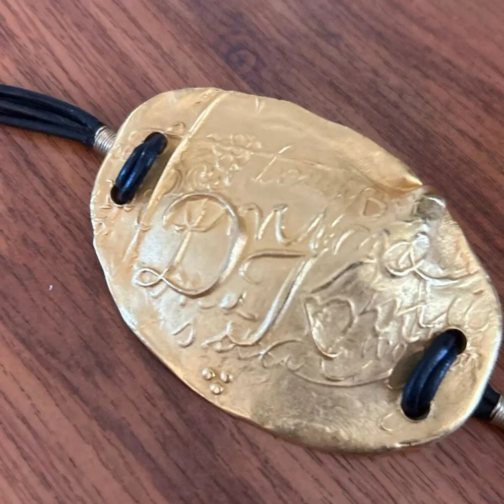 DKNY 90s Y2K black gold hammered then belt